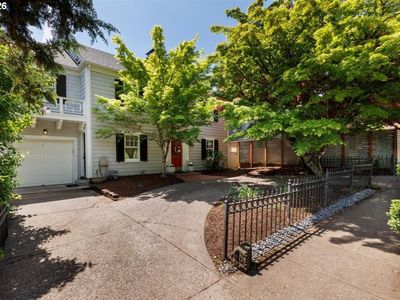 3515 SW Council Crest Dr