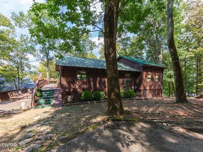 879 Birdsong Ln