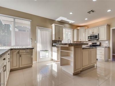 2245 Juniper Berry Dr