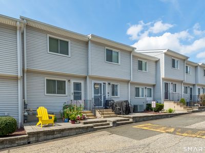 273 Derby Avenue #305