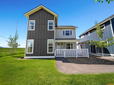 512 Trailview Way