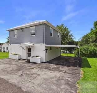 2217 Hemlock Hl