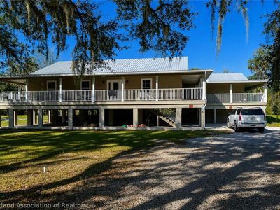 584 Cross Creek Ln