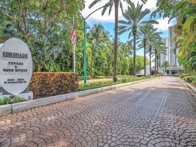 20335 N Country Club Dr APT 206