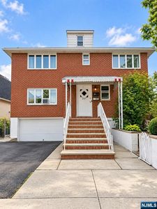 257 Desoto Place