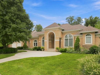 3101 Brenwick Ln
