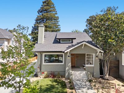 1117 Palm Dr