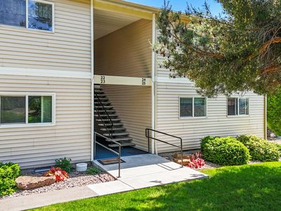 1900 NW Carden Ave APT 22