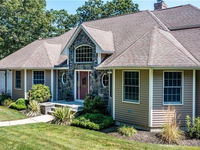 41 Edies Ln