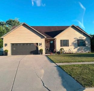 Property at 201 W Essex Dr, Saint Louis, MI