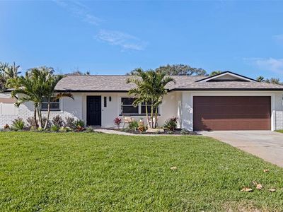 2962 E Vina Del Mar Blvd