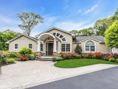 21 Buttonwood Drive