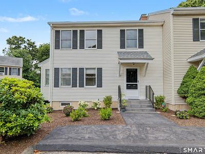 2 Castle Meadow Drive #2