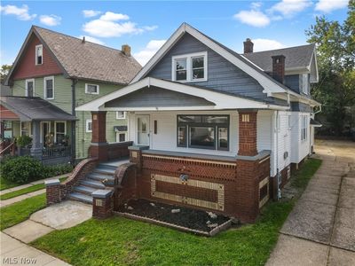 2819 Saratoga Ave