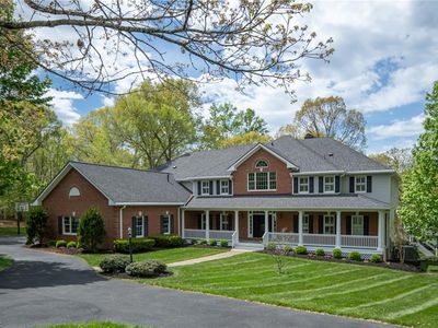 5404 Bazzanella Dr