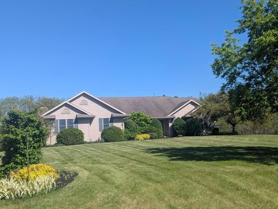 5614 N Vista Lane