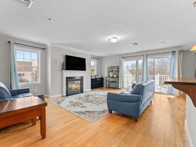 Property at 717 Hampton Way Unit 717, Abington, MA