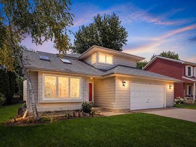 Property at 6 Spinnaker Ct, Grayslake, IL