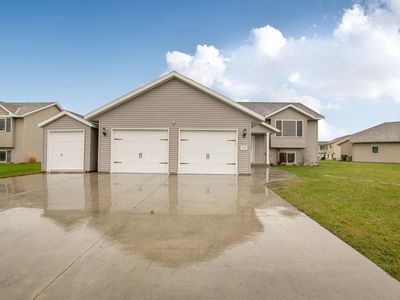 Property at 548 11th Ave NE, Melrose, MN
