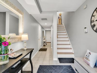 78 Summer St APT 5