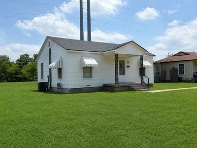 7132 Maple Park Dr