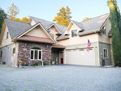 347 Peckerwood Ln