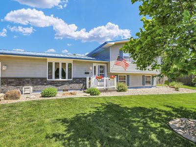532 Reid Pl