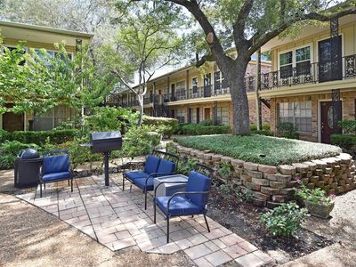 3224 Timmons Ln APT 112