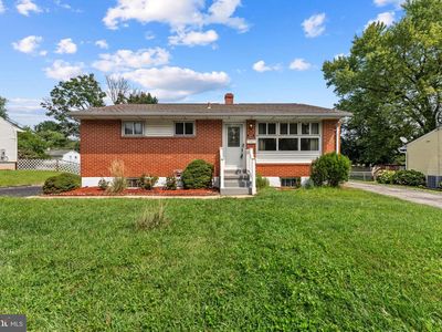 8616 Dovedale Rd