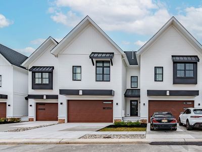 24 Creek View Ln