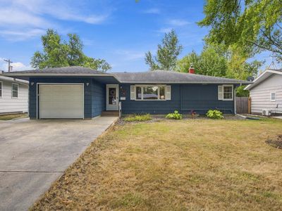 222 26th Ave N