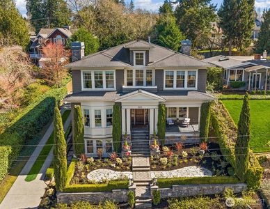 2212 77th Avenue SE