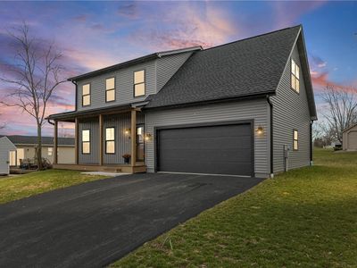 Property at 11 Berry Grove Ln, Brockport, NY