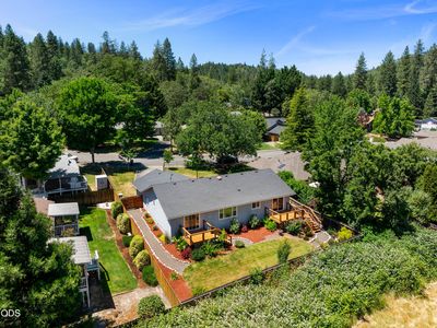 2503 NW Lassen Way
