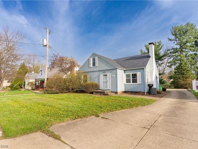 263 Everhard Rd SW