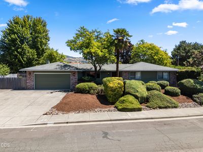 1142 Tara Cir