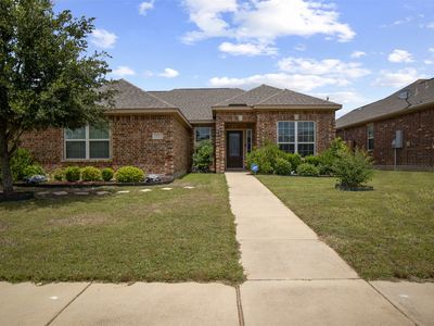 717 Roaring Springs Dr