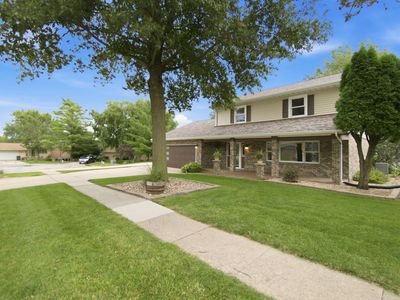 1417 Oakcrest Dr