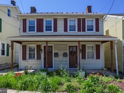 1122-1124 Lancaster Ave