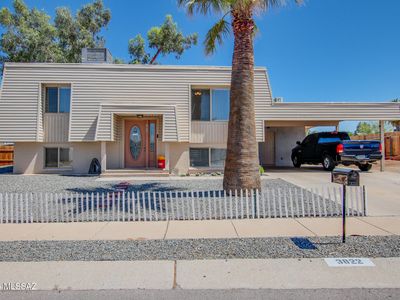 3822 W North Aire Pl