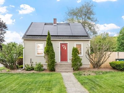 121 Millbury Ave
