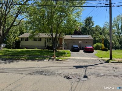 14 Jeffrey Road
