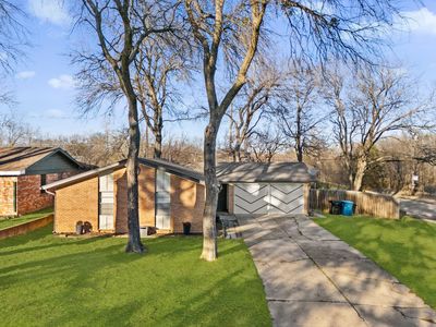 143 N Imperial Dr