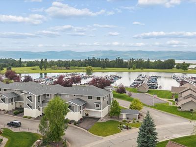 2132 Marina Ct