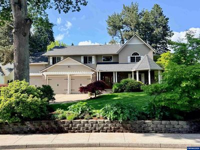 565 Shelokum Dr