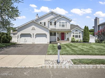 27 Diamond Lane