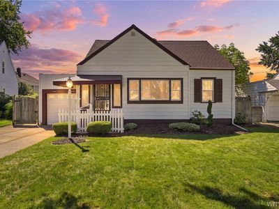 17 Campwood Ct