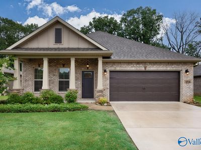 154 Summer Pointe Ln