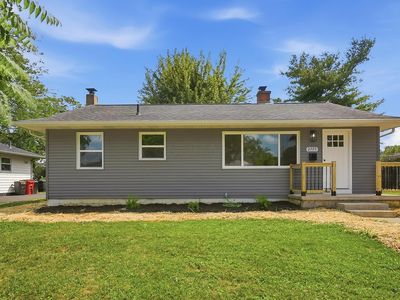 2775 James Ct