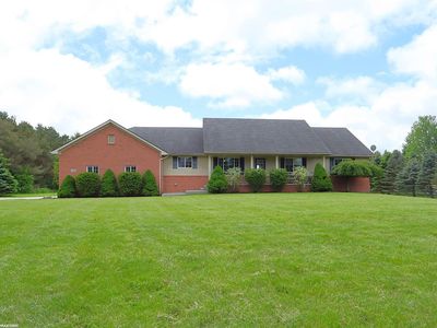 17300 Armada Center Rd